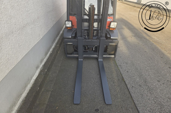 Linde H30T-01