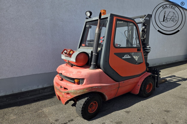 Linde H30T-02